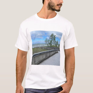 T-Shirt med vacker syn på havet