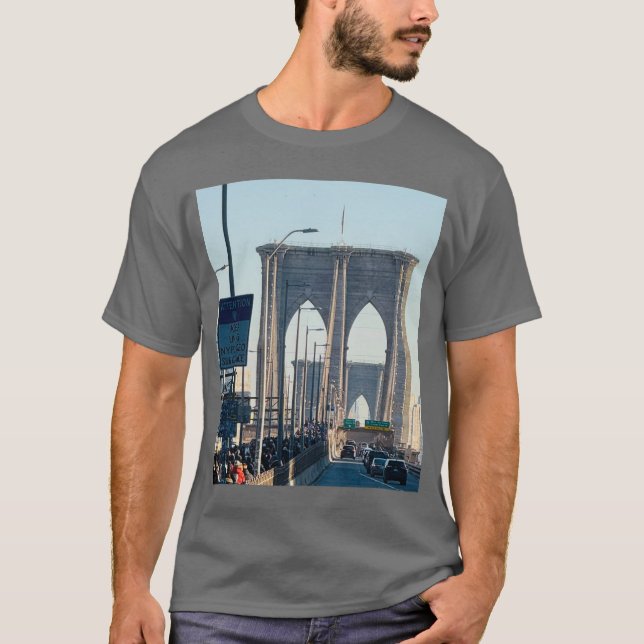 T-shirt New York Brooklyn Bridge (Framsida)