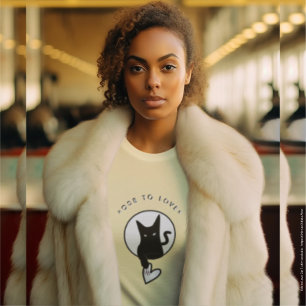 T-shirt - Ode till Kärlek Cat av Poet Adiela Akoo