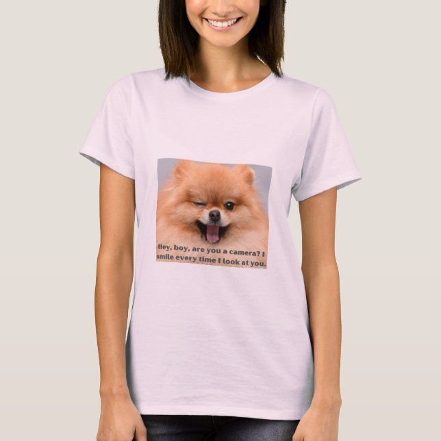 T-shirt Rolig hund Skriv ut - Hej pojke (Framsida)