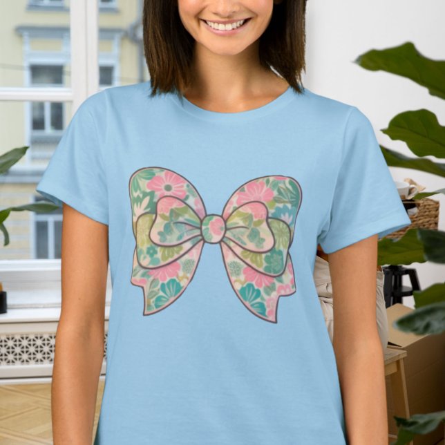 T-Shirt with Floral Bow - Boho Chic Style, Casual  (Skapare uppladdad)
