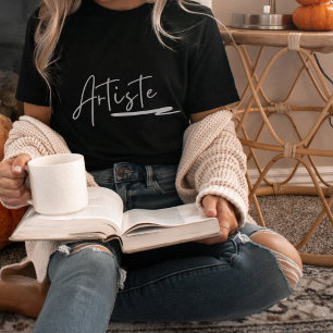 T-shirts mot Artiste sur fond rouge et blanc