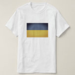 T Shirts with vintage Ukraina flagga<br><div class="desc">T Skickar med vintage Ukraina flagga. Patriotisk ukrainsk flagga design. Färg för den blå gulten. Lägg till egen anpassningsbar om du vill.</div>