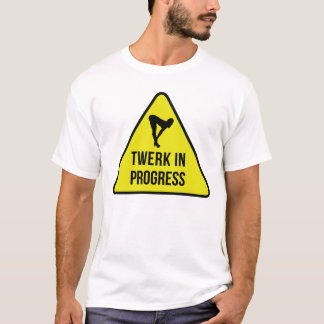 T-skirt: pågående arbete tee shirt