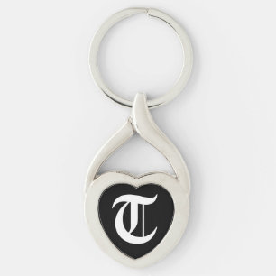 "T" Svart Hjärtnyckelring Twisted Heart Silverfärgad Nyckelring