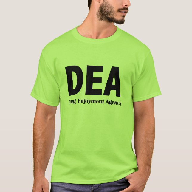T-tröja för byrå för DEA-drognjutning T Shirt (Framsida)
