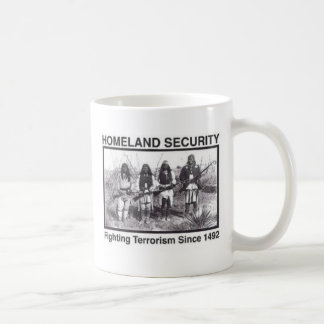 T-tröja för indianhemlandsäkerhet kaffemugg