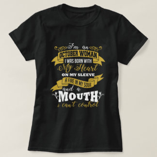 T-tröja för svart för Oktober kvinnafödelsedag Tee Shirt