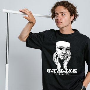 Ta bort masken från den riktiga gatubäran T-Shirt