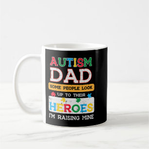 Ta den söta Autism Pappa Heroes Im Raising Mine T Kaffemugg