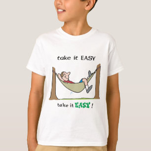 Ta det lätt ~ som kopplar av i en hängmatta t-shirt