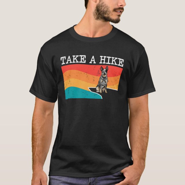 Ta en hike Australian Cattle Hund Graphic Hiking T Shirt (Framsida)