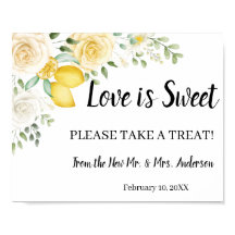 Ta en present Bröllopsfest med citroner och rosor