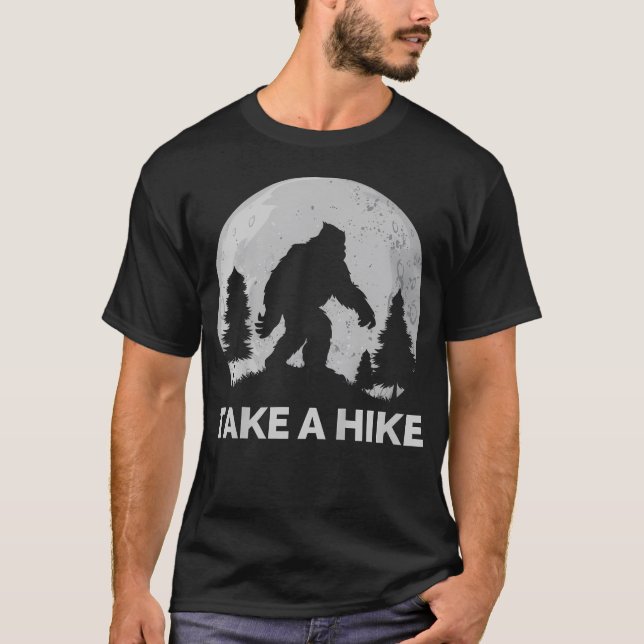 Ta en promenad Bigfoot T Shirt (Framsida)
