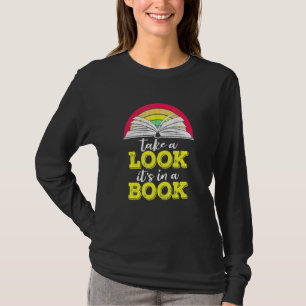 Ta en titt i en bokmask i Bok T Shirt