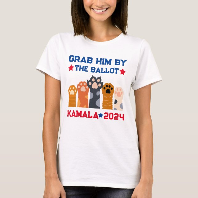 Ta hand om honom av Ballot Cat Dam Kamala Harris 2 T Shirt (Framsida)