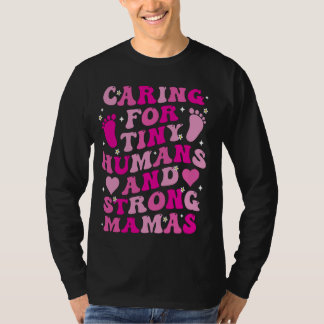 Ta hand om små människor och starka mamas t shirt