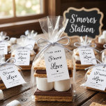 Ta Hem S'more Kärlek Bröllopsskylt Presentetikett<br><div class="desc">Ta Hem S'more Kärlek" bröllopsskylt och matchande presentkort. Perfekt för rustika,  höst-,  skogs- eller utomhusbröllop,  denna söta uppsättning inbjuder gästerna att ta hem en läcker godsak medan den tillför personlighet och charm till din fest.</div>