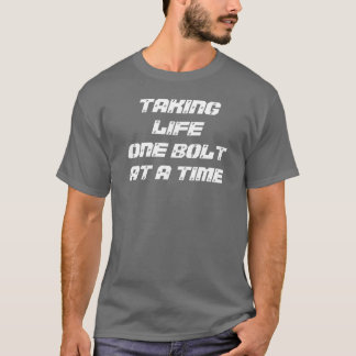 TA LIV ETT KASTA I SIG I SÄNDER TEE SHIRT