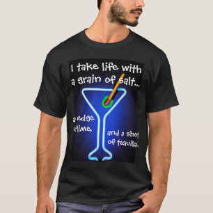 Ta liv med ett korn av salt tee shirt