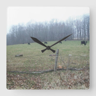 Ta tid på med berg och kor fyrkantig klocka