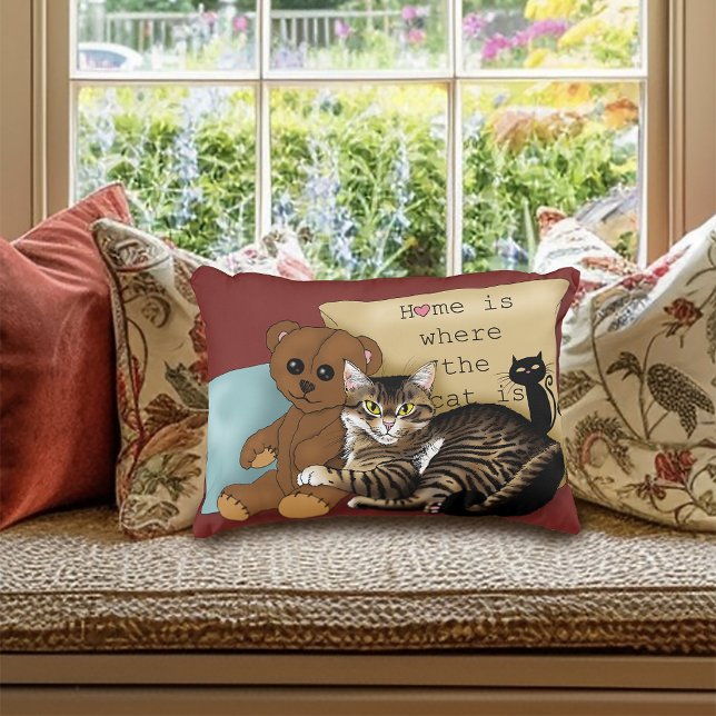 Tabby Home Burgundy Cat Prydnadskudde (Skapare uppladdad)
