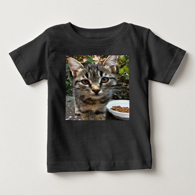 Tabby katt Kitten Skapar Öga kontakt Tee (Framsida)