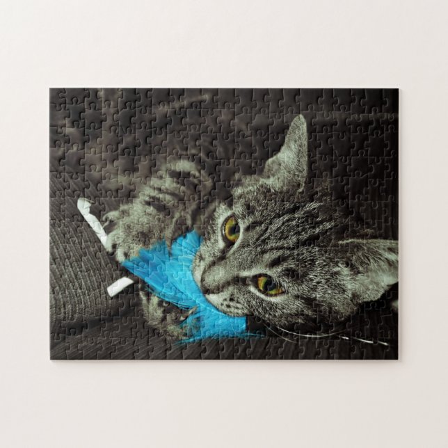 Tabby katt med Feather av Shirley Taylor Pussel (Horisontell)