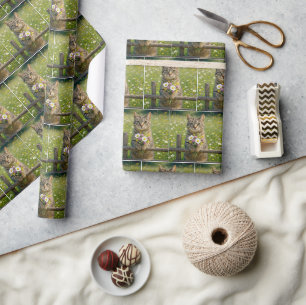 Tabby katt med WildblomBouquet Presentpapper