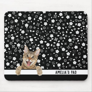Tabby katt på Svarta och vita Blommigten Musmatta