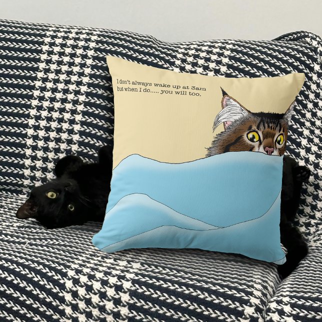 Tabby katt Peeking Blue Funny Kudde (Skapare uppladdad)