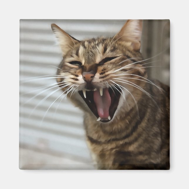 Tabby katt Yawning Artistic Porträtt Magnet (Framsidan)