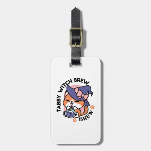 Tabby Witch Brew – Sött Halloween-kattdesign Bagagebricka
