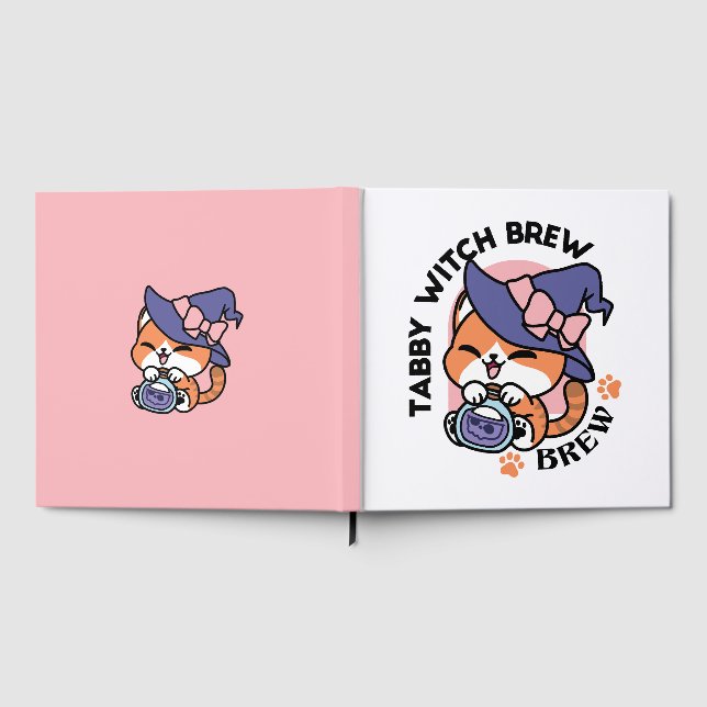Tabby Witch Brew – Sött Halloween-kattdesign Gästböcker (Full)