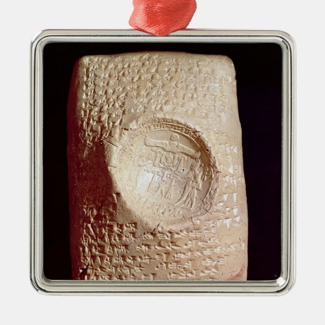 Tablet med kilskrift- inskrift julgransprydnad metall (Framsidan)