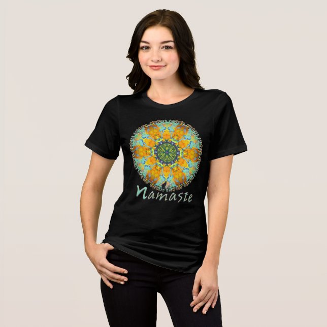 Tabu Namaste Kalejdoskop T Shirt (Framsida Full)