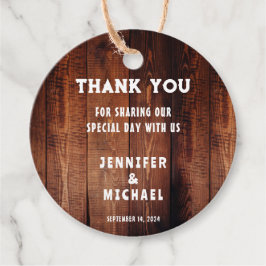 Tack av landsbyggsbröllop på landsbygden i Rustilb Gåvor Etiketter