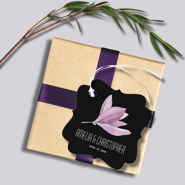 Tack Blommigt Gåvor Etiketter (Purple Magnolia Floral Watercolor Bracket Shape Wedding Favor Tags)