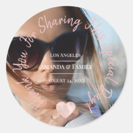 Tack för att dela denna Speciella dagars Rosa hjär Runt Klistermärke