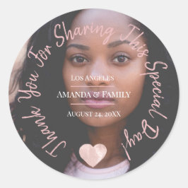 Tack för att dela denna Speciella hjärtgradu Runt Klistermärke