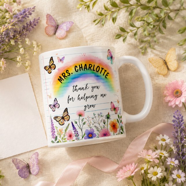Tack för att du hjälpte mig växa Rainbow Lärare Kaffemugg (teacher gifts notebook paper background gives the artwork a classroom theme educatore lavendar 
)