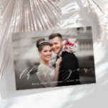 Tack för din moderna elegant genom att skriva bröl<br><div class="desc">Ett modernt bröllop-fotokort med ett underbart skript med foto och elegant vitt. Lägg till ett personligt tackmeddelande så kan du ladda upp ett eget foto från bröllop.</div>