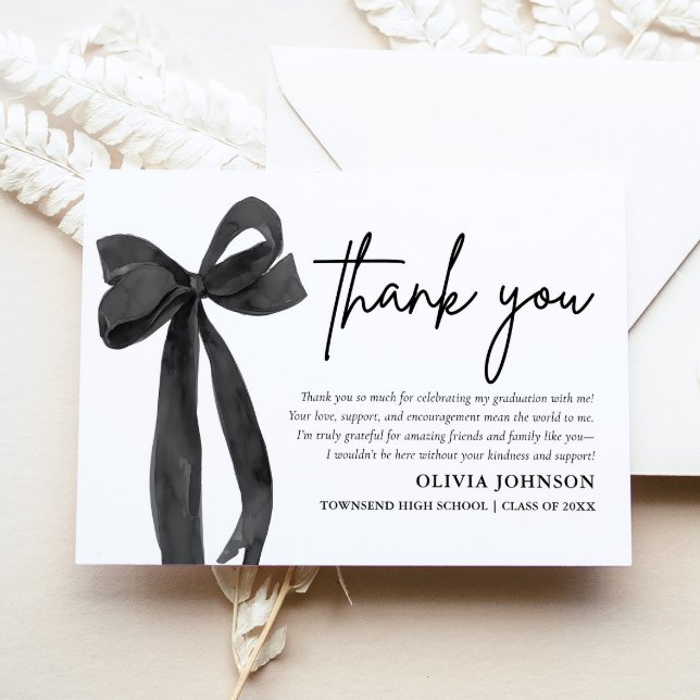 Tack för ditt kort, Studenten, svart, chic, kokvet Inbjudningar (Chic Black Bow Coquette Graduation Thank You Card)