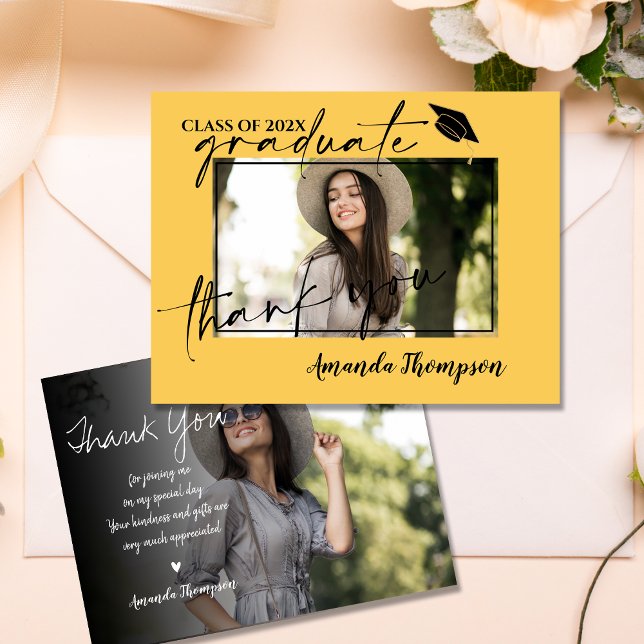 Tack för examensfoto för Yellow Class 2025 Vykort (Yellow Class of 2025 Graduation Photo Thank You Postcard)