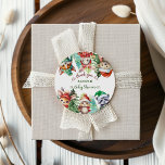 Tack för jultomten Baby Shower Runt Klistermärke<br><div class="desc">Vi presenterar vår fantastiska jultema för Vinterjulen Babykläder tack för dina klistermärken! Det här fina sortimentet har en charmig uppsättning vattenfärgade illustrationer,  som visar vackra djur som donerar tomtarkostumer för att ge en visuell beröring till firande. Om du vill ha hjälp med ett vänligt meddelande via zazzle.</div>