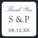 Tack för minimal elegant-bröllop fyrkantigt klistermärke<br><div class="desc">Elegant Minimalist Wedding Favor Square-märke,  anpassa med initialer av paret och datumet för bröllop,  med hjälp av onlinen personalization template (anpassningsmall) före beställning. Den dekala eleganten av snyggten har en minimalistisk utformning.</div>