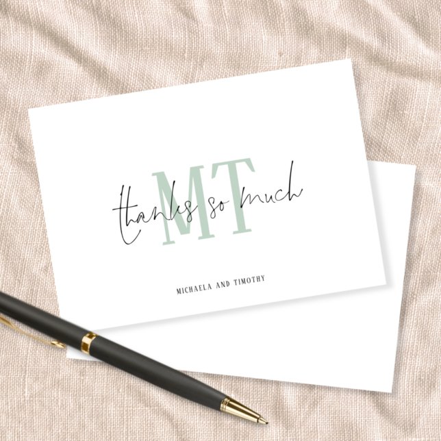 Tack för Monogram Initialer Namn Sage Bröllop Anteckningskort (Skapare uppladdad)
