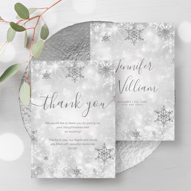 Tack för vinterbröllop i Silver vid den festliga G Inbjudningar (Festive Sparkle Silver Winter Wedding Thank You Invitation)