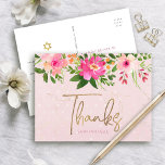 Tack med Bat mitzvah Blommigt i Guld rosa-skript,  Vykort<br><div class="desc">Se till att din favorit Bat mitzvah visar hennes uppskattning för alla som stödde hennes milstolpe-händelse! Skicka ut det här sofistikerade personligen tack för vykortet! En förbluffande, rosa och persikofärgad blommigt med faux guld-skript typografi och modern dammig ro sans serif-typ täcker över en mjuk rosa- och konetti-bakgrund. En guld-stjärna av...</div>