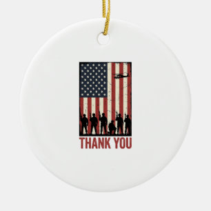Tack Militär Amerikansk Flagga Tröja Design_1 Julgransprydnad Keramik